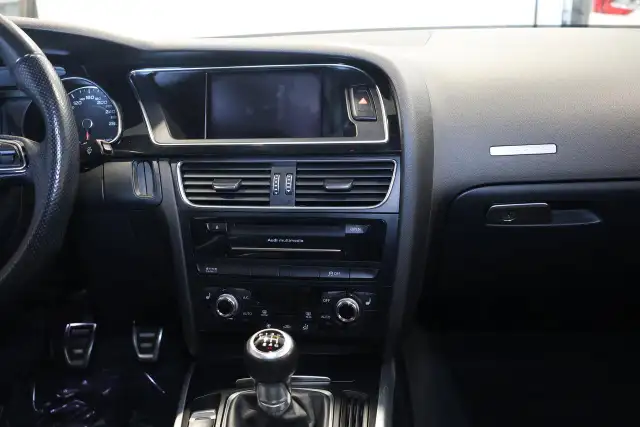 2015 Audi A5 Progressiv - 6SPD MANUAL|SUNROOF|NAVI|CAMERA - Photo 13