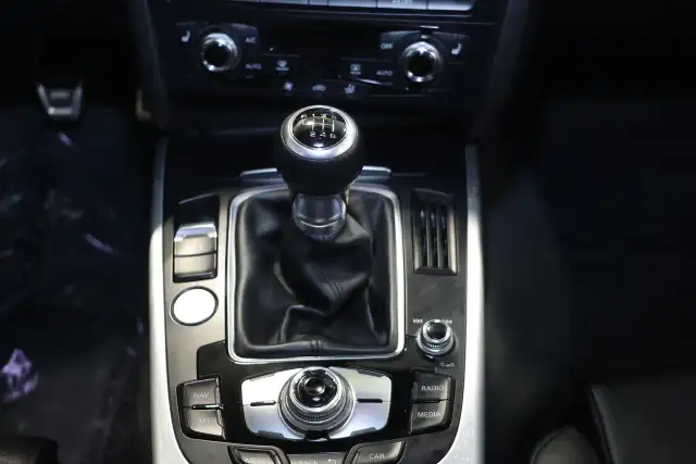 2015 Audi A5 Progressiv - 6SPD MANUAL|SUNROOF|NAVI|CAMERA - Photo 14