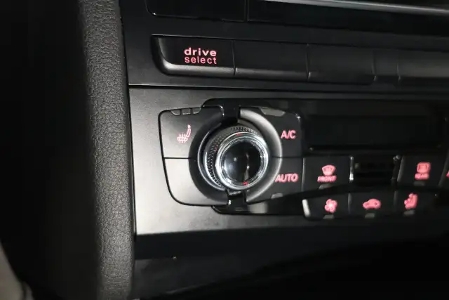 2015 Audi A5 Progressiv - 6SPD MANUAL|SUNROOF|NAVI|CAMERA - Photo 16