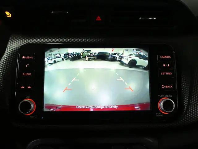 2024 Nissan Kicks SV No Accident CarPlay Adaptive Cruise Remote - Photo 19