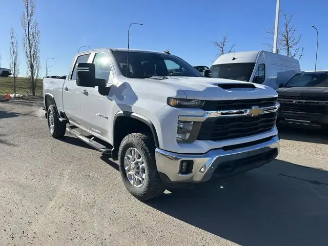 2025 Chevrolet Silverado 3500HD LT 6.6L Duramax | Remote Start - Photo 2