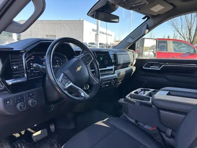 2025 Chevrolet Silverado 3500HD LT 6.6L Duramax | Remote Start - Photo 6