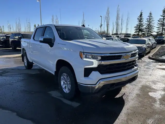 2025 Chevrolet Silverado 1500 LT 5.3L | Heated Seats - Photo 2