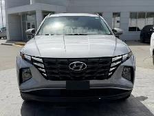 2022 Hyundai Tucson Preferred | No Accidents | BlueLink - Photo 2