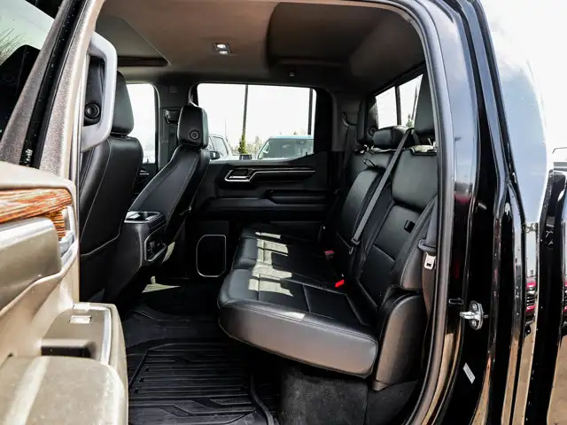 2024 GMC Sierra 1500 Elevation Premium 3.0L Duramax X31 - Photo 32