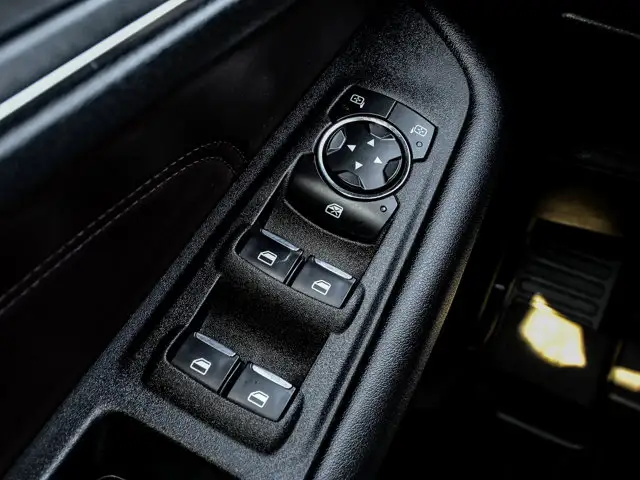 2022 Ford Edge Titanium Elite 301A AWD 2.0L Ecoboost - Photo 19