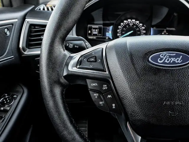 2022 Ford Edge Titanium Elite 301A AWD 2.0L Ecoboost - Photo 24