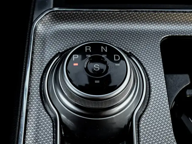 2022 Ford Edge Titanium Elite 301A AWD 2.0L Ecoboost - Photo 32