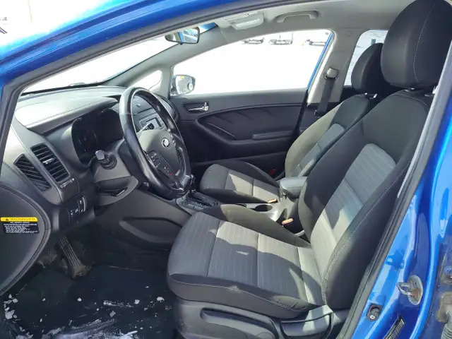 2015 Kia Forte - Photo 13