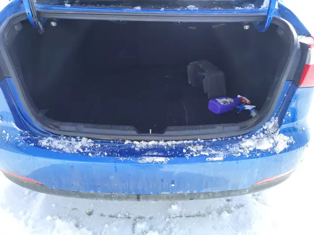 2015 Kia Forte - Photo 15
