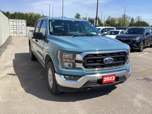 2023 Ford F-150 XLT SuperCrew 5.5' Box 4WD | No Accidents - Photo 4