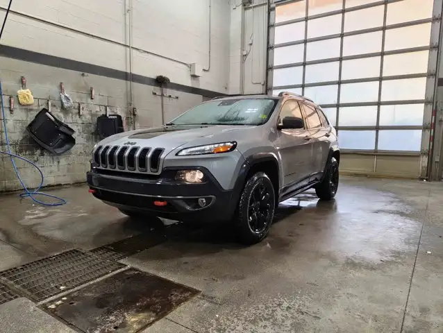 2016 Jeep Cherokee Trailhawk V6 4X4 | | Sunroof - Photo 4