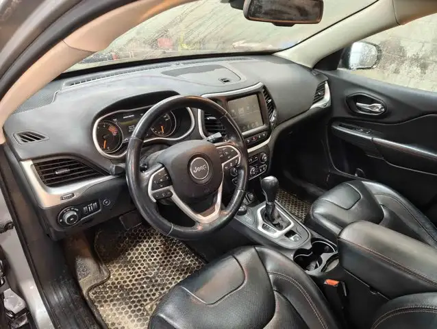 2016 Jeep Cherokee Trailhawk V6 4X4 | | Sunroof - Photo 7