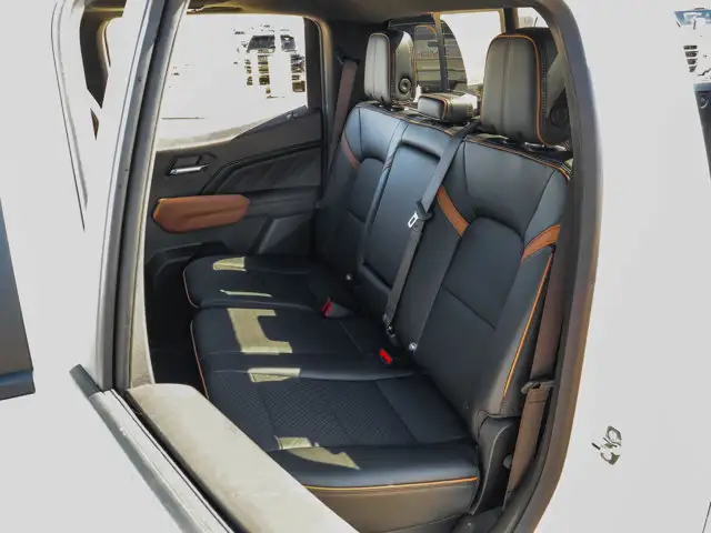 2026 GMC Canyon AT4 - Photo 16