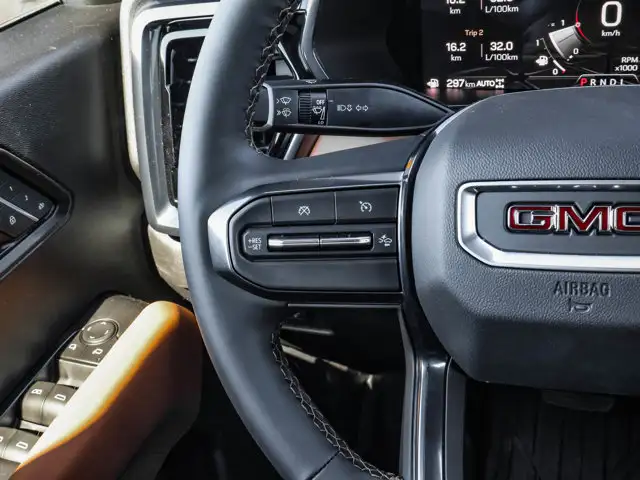 2026 GMC Canyon AT4 - Photo 22