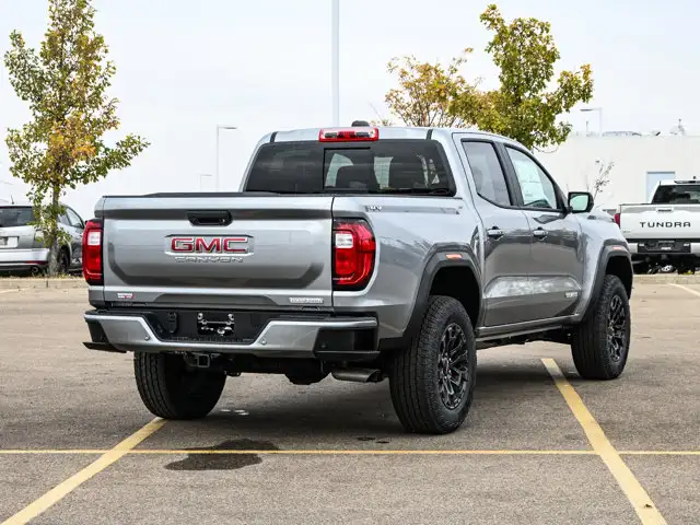 2026 GMC Canyon Elevation - Photo 8