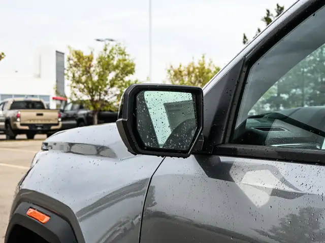 2026 GMC Canyon Elevation - Photo 11