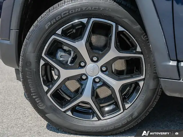 2024 Jeep Compass Limited | 4x4 | Nav - Photo 6