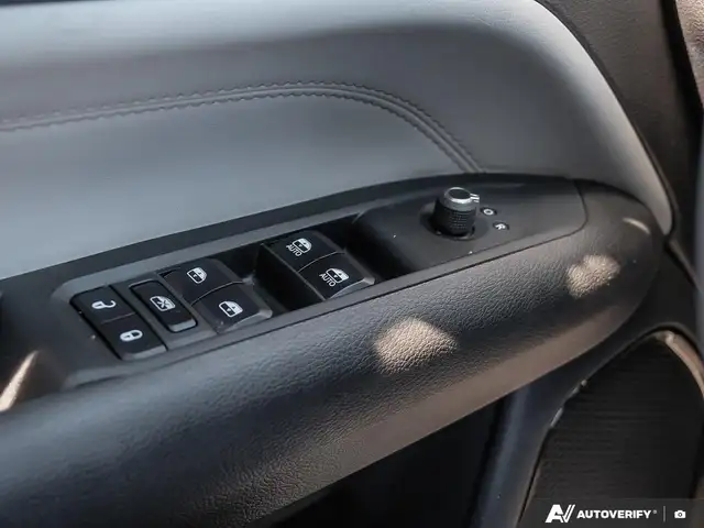 2024 Jeep Compass Limited | 4x4 | Nav - Photo 17