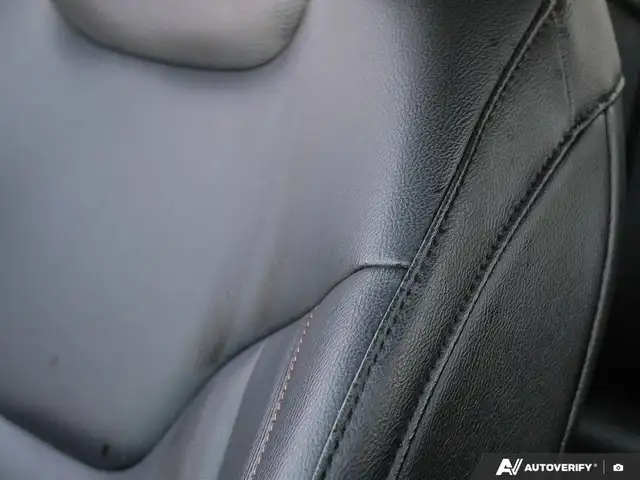 2024 Jeep Compass Limited | 4x4 | Nav - Photo 24