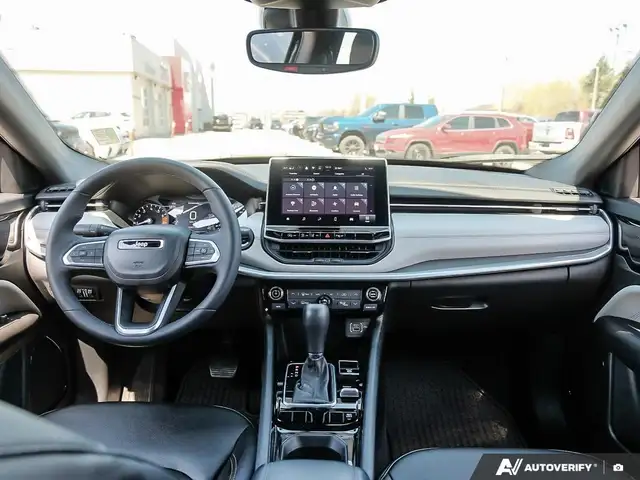 2024 Jeep Compass Limited | 4x4 | Nav - Photo 26