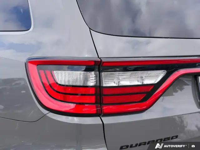 2025 Dodge Durango R/T PLUS | AWD | HEMI | 7PASS | BLKOT | LTHR - Photo 11