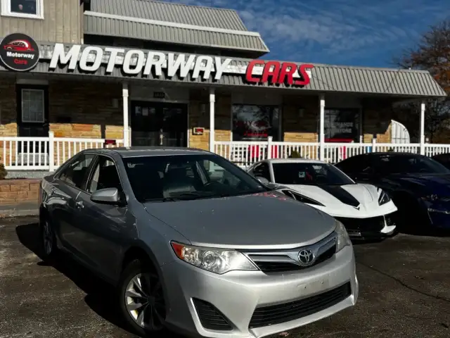 2014 Toyota Camry 4dr Sdn I4 Auto LE