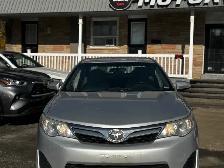 2014 Toyota Camry 4dr Sdn I4 Auto LE - Photo 2