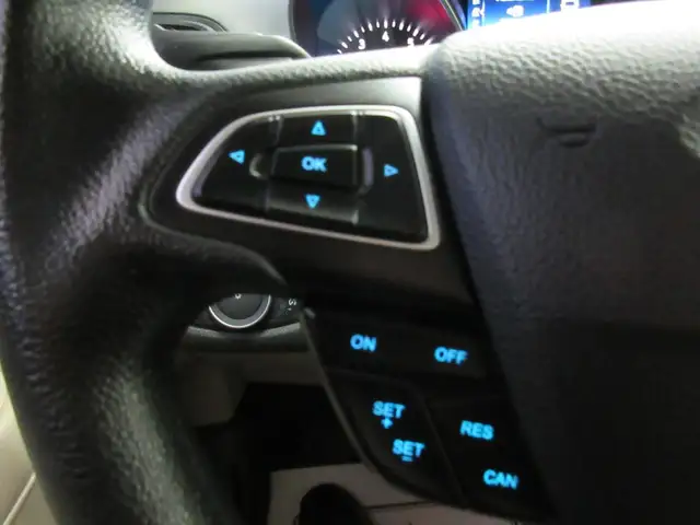 FORD ESCAPE 2018 SE AWD ECOBOOST SIEGES CHAUFFANT CAMERA RECUL 1 - Photo 8