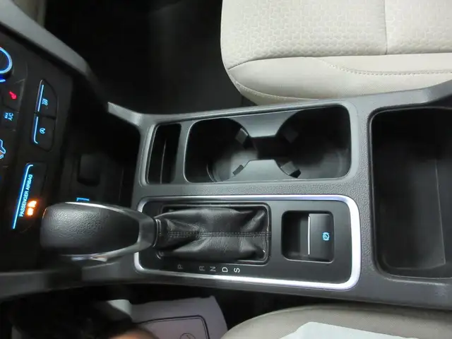 FORD ESCAPE 2018 SE AWD ECOBOOST SIEGES CHAUFFANT CAMERA RECUL 1 - Photo 15