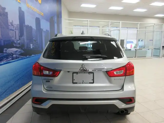 MITSUBISHI RVR 2018 SE LIMITED AWC 2.4L TOIT PANO / CUIR NOIR CH - Photo 5