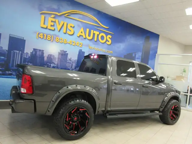 RAM 1500 CLASSIC 2021 EXPRESS NIGHT EDITION V-8 5.7 HEMI 4X4 CUI - Photo 29