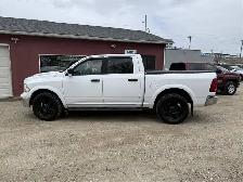 2016 RAM 1500 SLT Crew Cab SWB 4WD