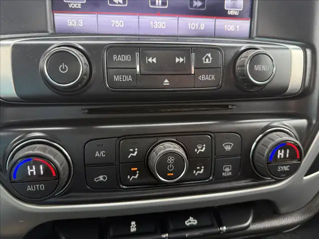 2015 GMC Sierra 1500 SLE Crew Cab Short Box 4WD - Photo 13