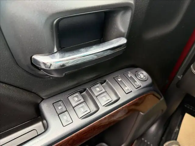 2015 GMC Sierra 1500 SLE Crew Cab Short Box 4WD - Photo 19