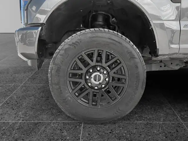 2020 Ford Super Duty F-350 SRW Lariat /4WD - Photo 11