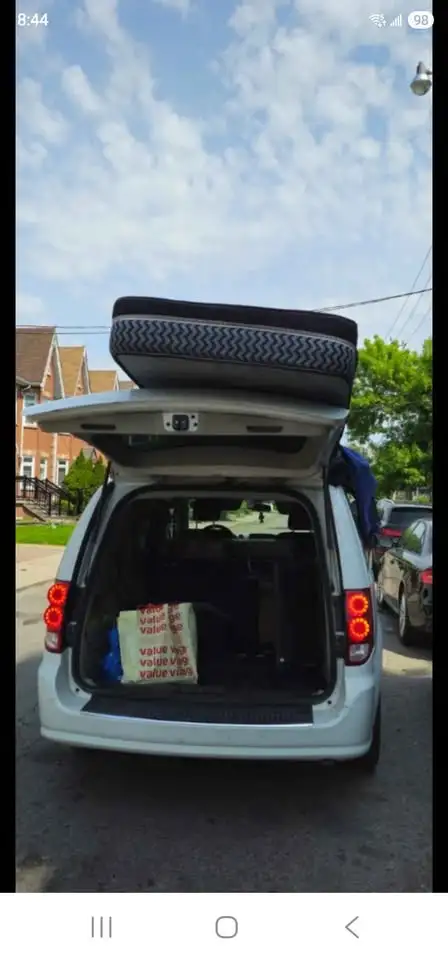 EMPTY VAN TORONTO TO NIAGARA FALLS TORONTO 647-761-0675