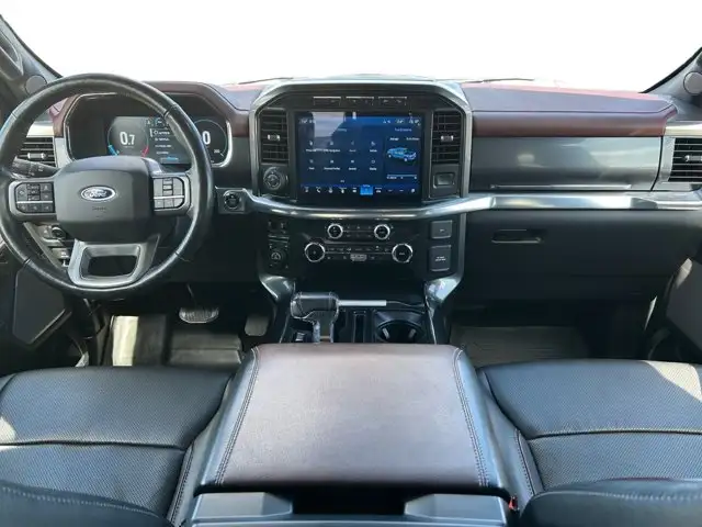 2022 Ford F-150 LARIAT - Photo 12