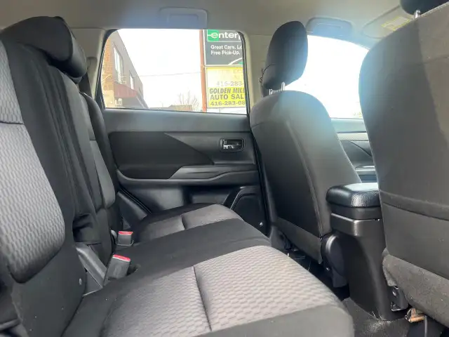2015 Mitsubishi Outlander 7 SEATS- 4WD- HEATED SEATS - Photo 18