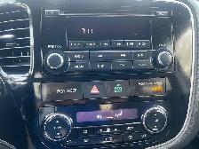 2015 Mitsubishi Outlander 7 SEATS- 4WD- HEATED SEATS - Photo 27