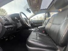 2016 Nissan Altima LEATHER-BACK CAM- NAV-SUNROOF & MORE! - Photo 9
