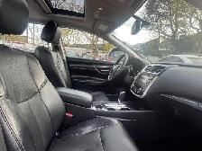 2016 Nissan Altima LEATHER-BACK CAM- NAV-SUNROOF & MORE! - Photo 15