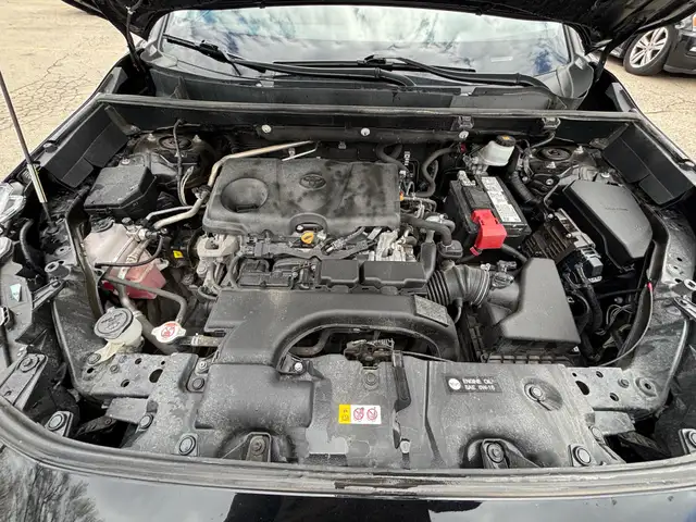 2021 Toyota RAV4 LE FWD - Photo 28