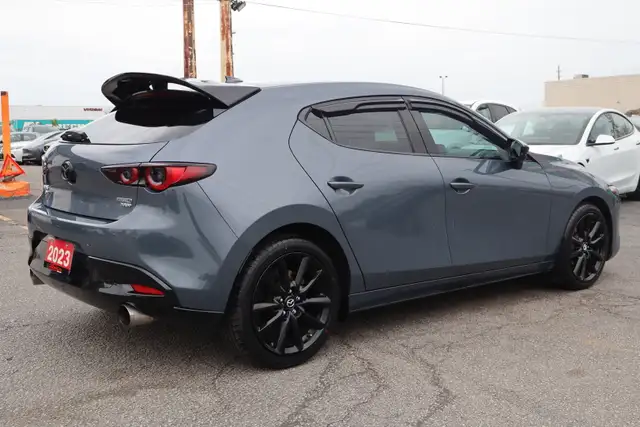 2023 Mazda MAZDA3 - Photo 7