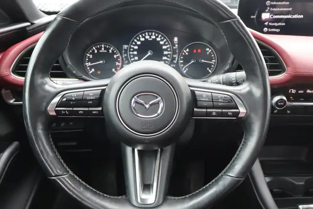 2024 Mazda MAZDA3 - Photo 11