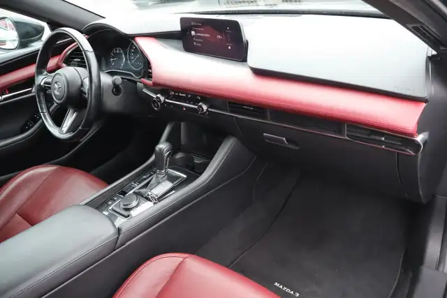2024 Mazda MAZDA3 - Photo 14