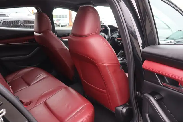 2024 Mazda MAZDA3 - Photo 20