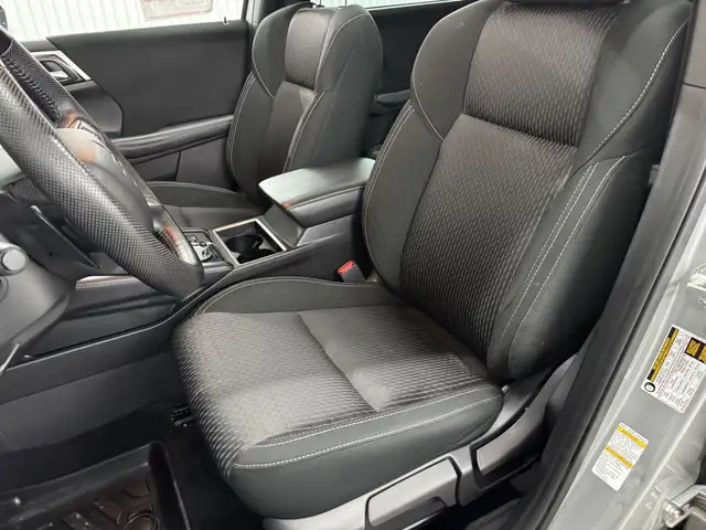 Mitsubishi Outlander Le S-Awc 7 Passagers 2023 a vendre - Photo 15