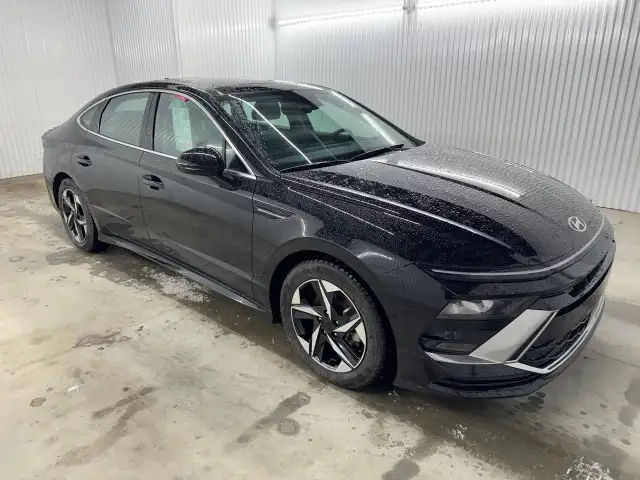 Hyundai Sonata Preferred-Trend Mags 2024 à vendre - Photo 4