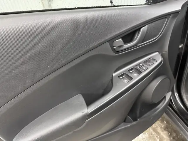 Hyundai Kona Essential Awd Mags 2021 à vendre - Photo 13